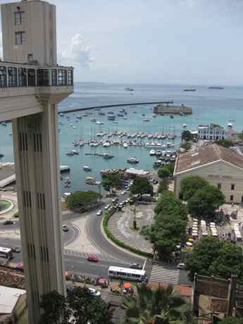 La “cohue” à Salvador de Baya!!!