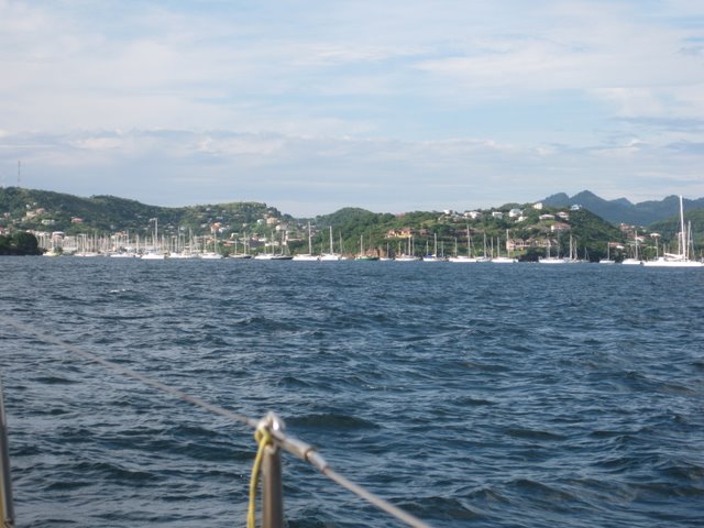 Grenade… des bateaux presque partout!