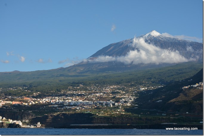 Tenerife - Puerto de San Marcos et le Teide