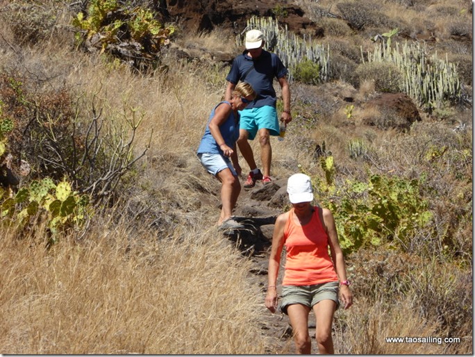 Redescente vers Baya Antequera