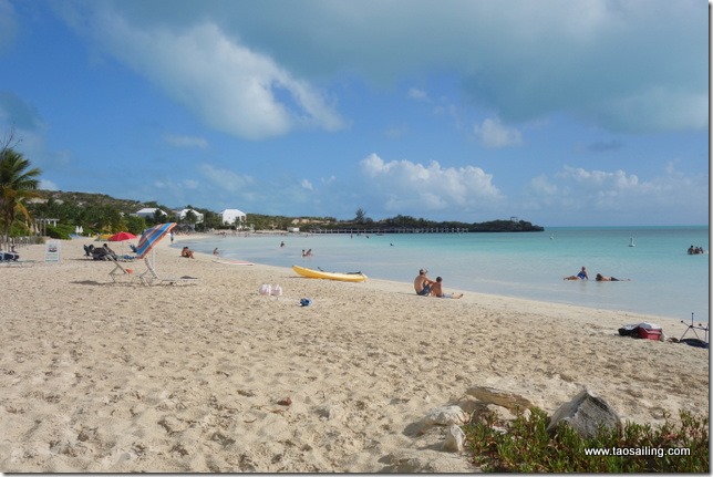 Nous attendons le douanier à Sapodilla Bay, Providentiales