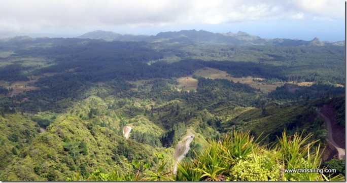 Nuku Hiva, Terre Deserte