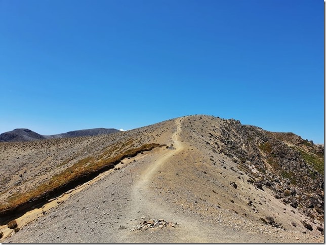 upper-tama-lake-track